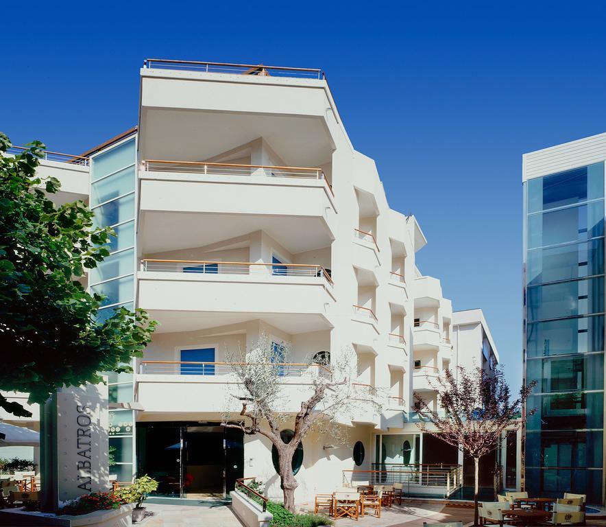 Hotel Albatros Misano Adriatico Bagian luar foto